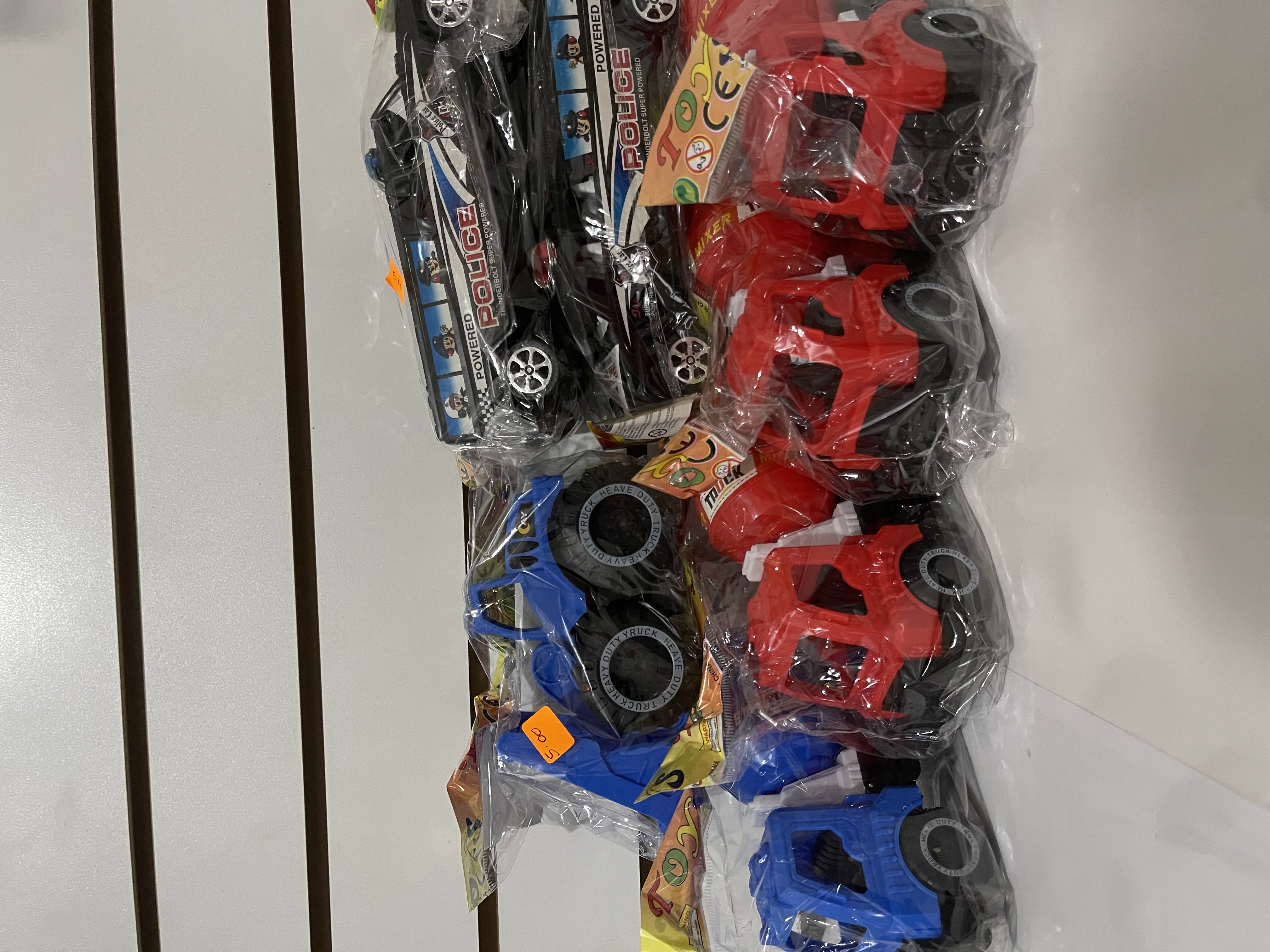 Juguetes carrito en bolsa